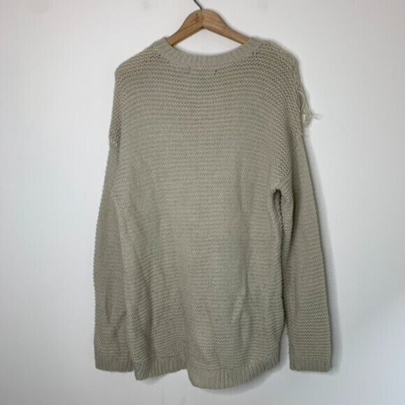 Forever 21 Women’s Chunky Knit Sweater Pullover beige Fringe detail Size Medium - Picture 12 of 16